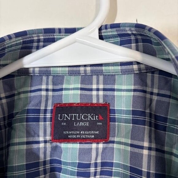 UNTUCKit Shirt Mens Large Navy Green Plaid Henderson SS Stretch Button Up 41533 - Picture 3 of 7
